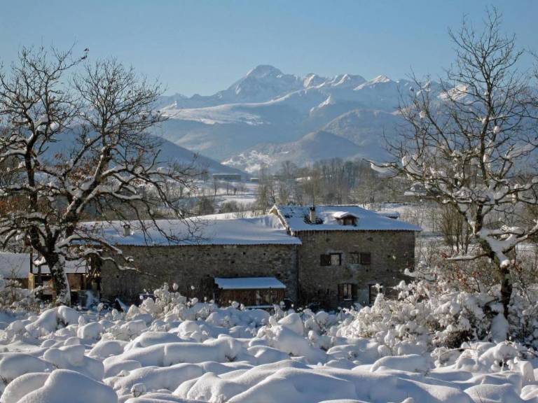 66x_Le gite sous la neige .jpg